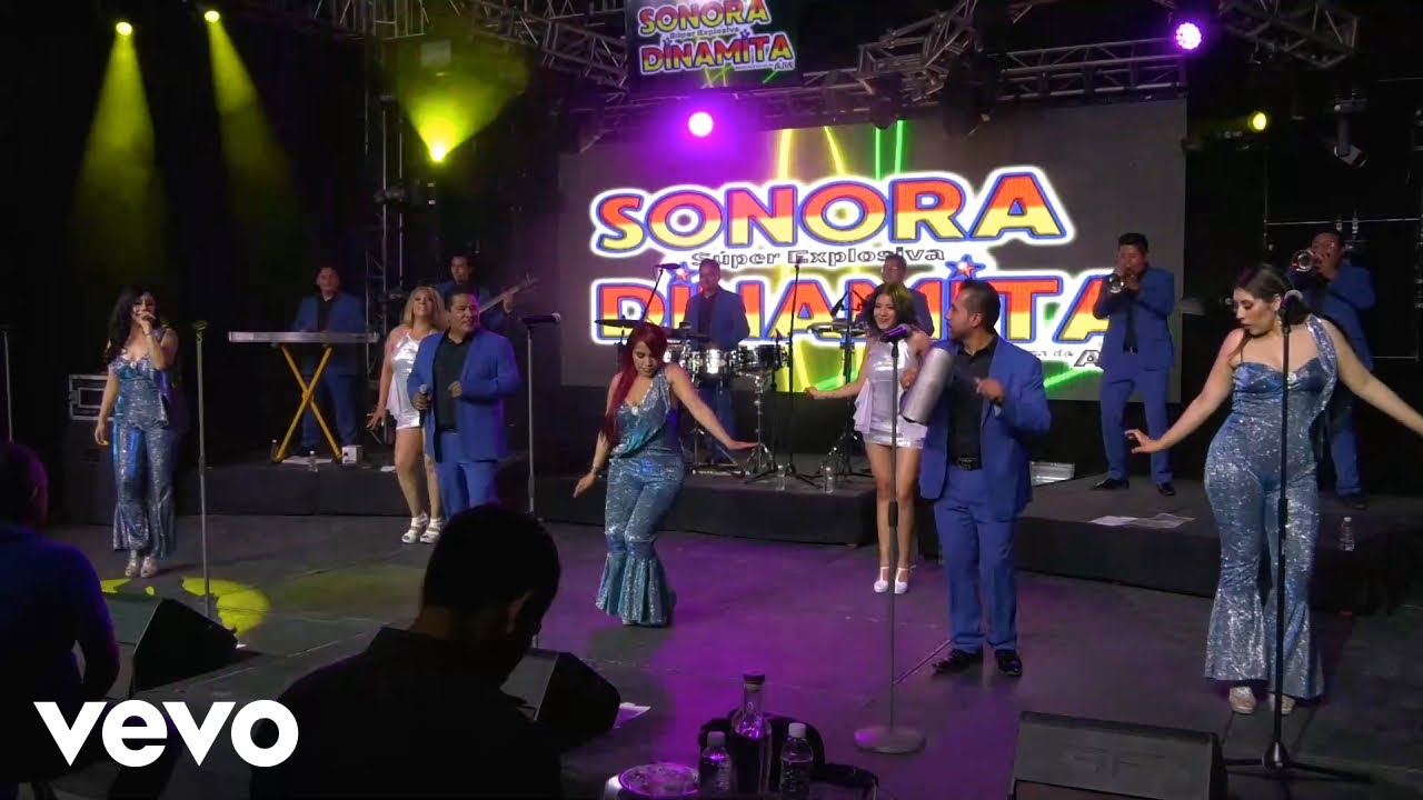 Super Explosiva Sonora Dinamita - Saca La Maleta (Live)
