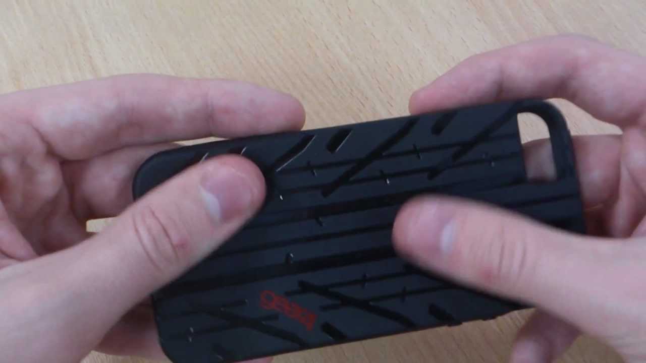 Gear4 Jumpsuit Tread iPhone 5 Case / iPhone 5S Case Review