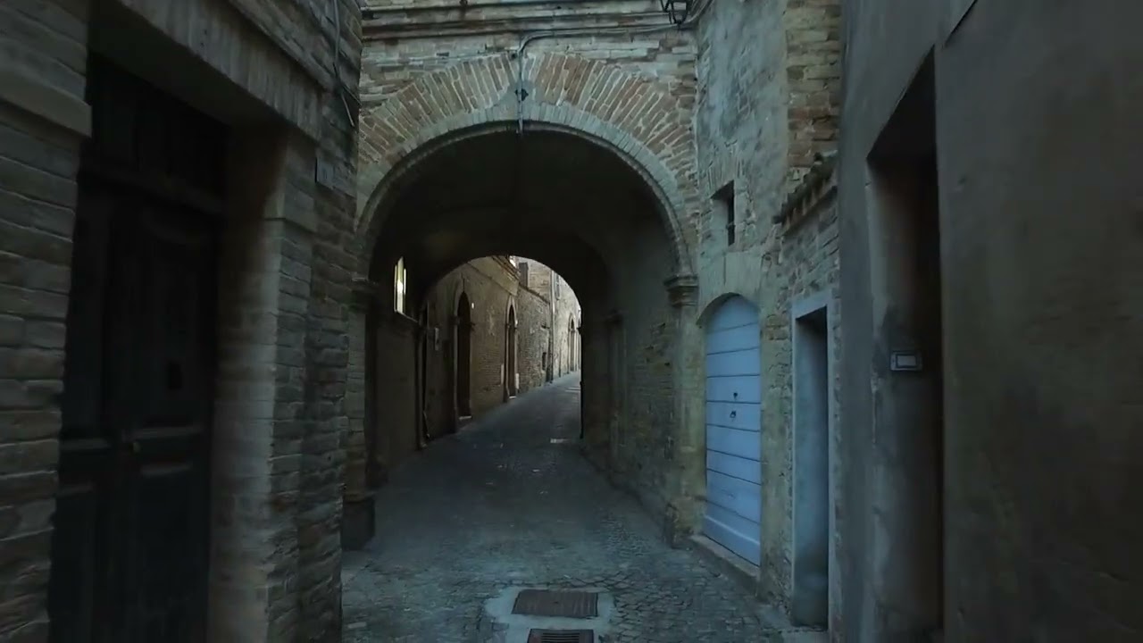 MONTERUBBIANO  Borgo Medievale 21-8-2022  Marche