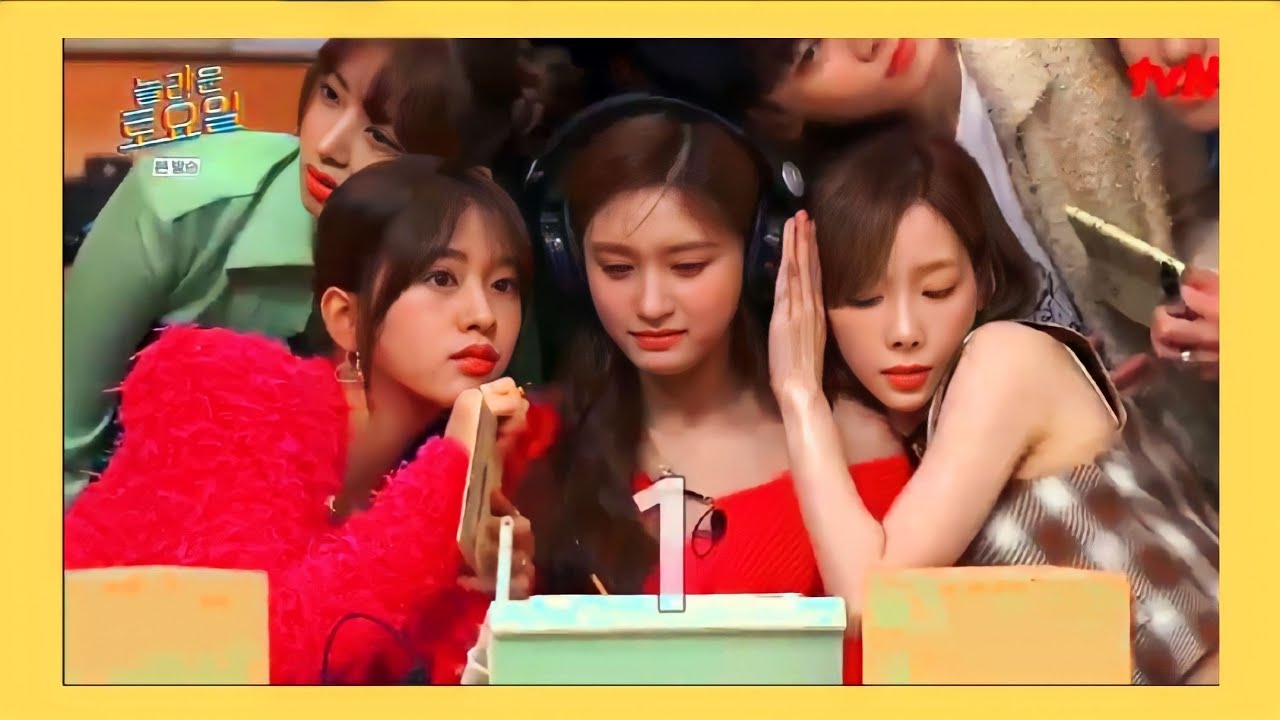 Taeyeon With IVE's Yujin, Leeseo And Rei