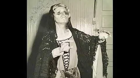 Nan Merriman sings "Voce di Donna"