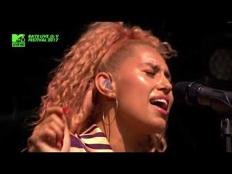 RAYE - By Your Side  LIVE @ V FESTIVAL 2017