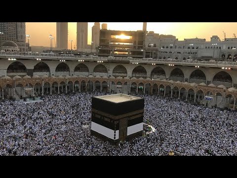 Βίντεο: Λατρεύουν οι μουσουλμάνοι την Κάαμπα;