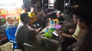 Download Hai Seluruh Dunia Bersoraklah Semua Video MP3 Hai Seluruh Dunia Bersoraklah Semua