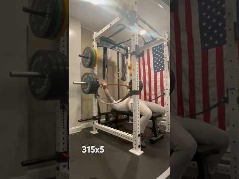 315x5 bench press #dadstrength #powerlifting #benchpress