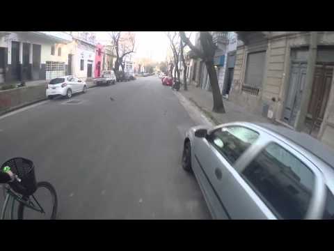 alex-hennessy-el-turista-que-grabo-un-asalto-e-intento-de-robo-en-la-boca-con-su-camara-gopro