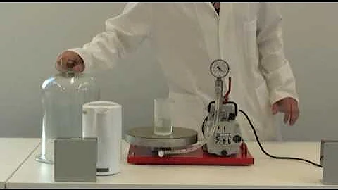 Boiling water in the vacuum pump