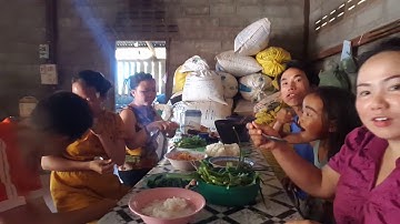 hnub no kuv tuav taub ntoos 6 peb cov niam  txiv tub  mos nyab noj nawb