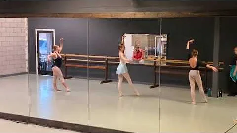 Center Tendus with Jennifer Couch
