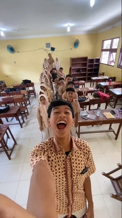 awing mawek awing mawek #masasekolah #sekolah #sma (source.@scienceightt)