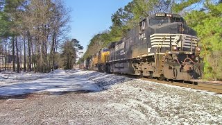 NS E53 C40-9W/ES44AC/SD70ACE with the Short Train