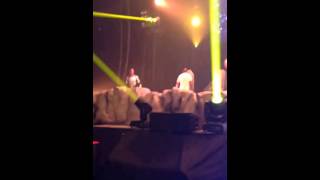 Kid Cudi Shoves Fan Off Stage In Houston!