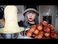FIRE KOREAN FRIED CHICKEN + 🧀 STRETCHY CHEESE (finally trying cheese hack!!!) 대왕 치즈퐁듀 + 매운맛 양념치킨 먹방