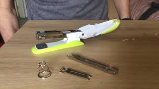 How to reassemble a simple stapler screenshot 4