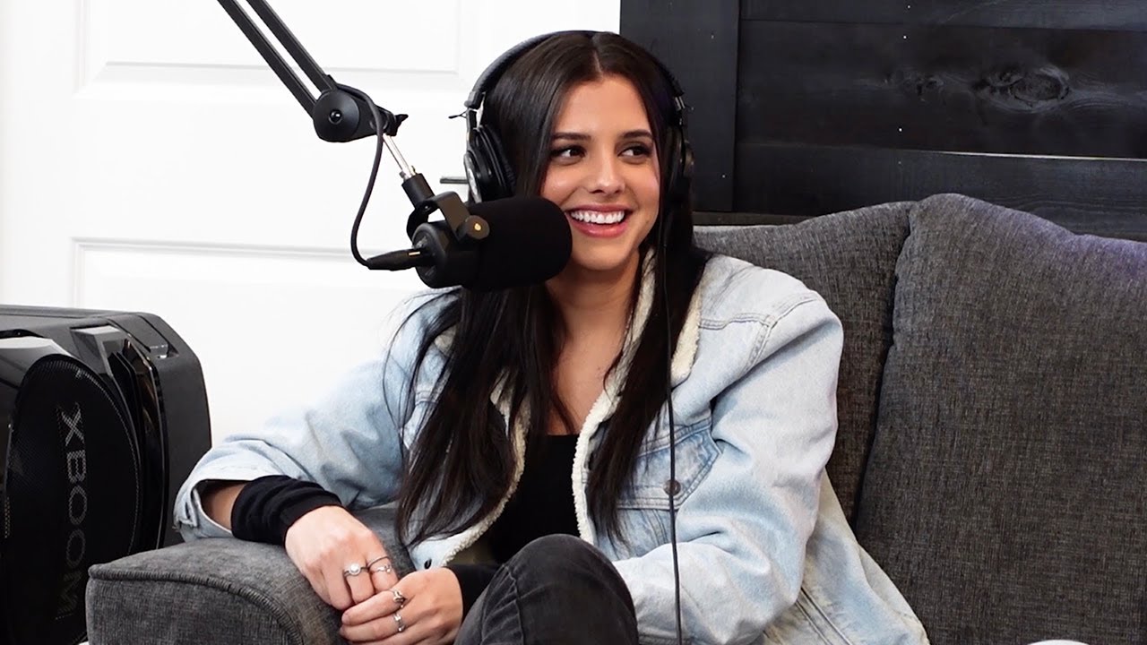 Добро пожаловать в «Скамейку запасных» — в этом эпизоде ​​Лэни Гарднер сидит на скамейке запасных...