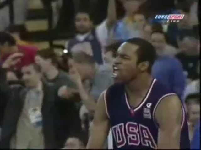 Vince Carter dunks on Frédéric Weis 20 years ago at 2000 Olympics