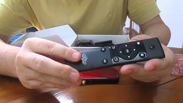 Ugoos UM3 Android & Ubuntu mini PC (Unboxing)