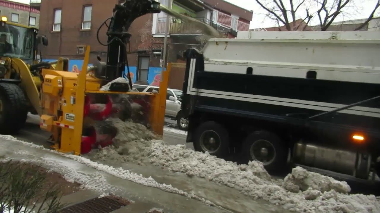 SNOW REMOVAL JOB IN MONTREAL'S ST HENRI BOROUGH 022419 YouTube