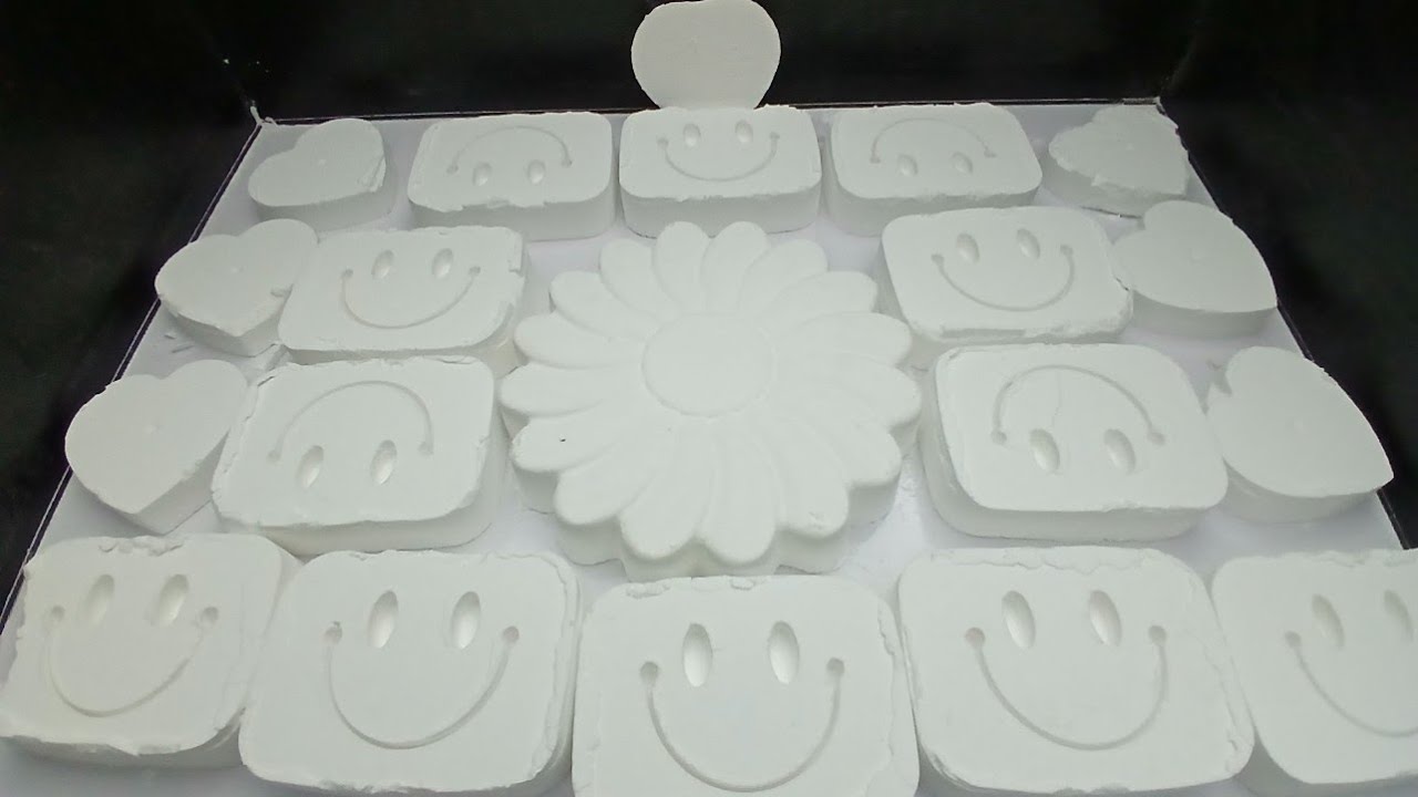 ASMR baking soda crushing (oddly satisfying crush asmr)#explore #mukbang