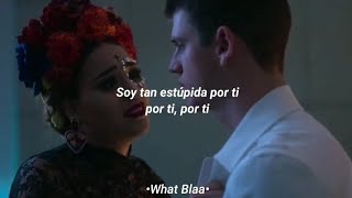 Video voorbeeld van "Lu y Guzmán //Stupid - Tate McRae (Traducida al Español) | Élite"