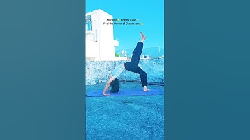 Morning Energy Flow 🌞 Feel the Power of Chakrasana⚡ Advanced Backbend Yoga 🧘‍♀️ #shorts #yogashorts