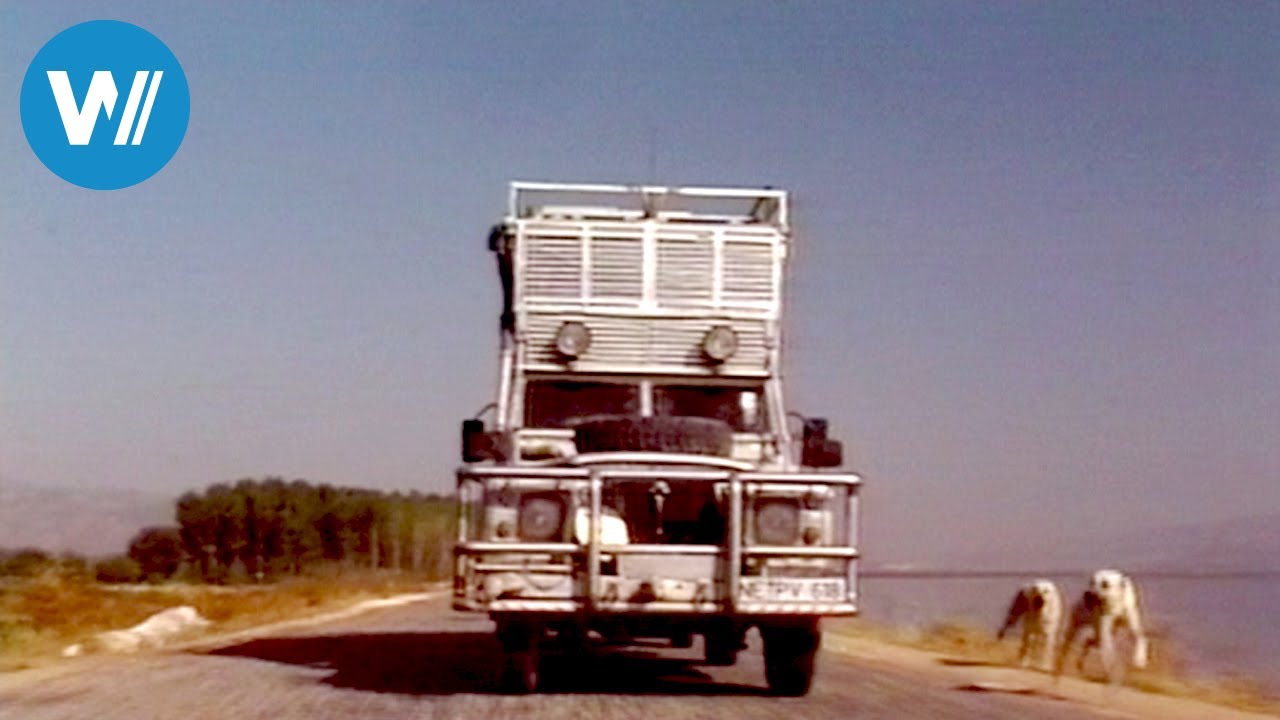 German guy gave up his old life to travel the world in his DIY Land Rover !