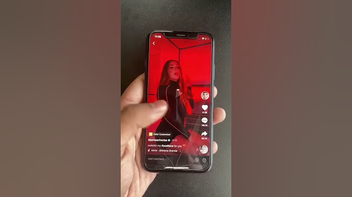 iPhone trick to get live wallpapers! #shorts