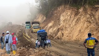 MANDOR BINGUNG‼️SUDAH DITIMBUN BERULANG KALI JALAN BERGERAK TURUN DALAM SEMALAM !
