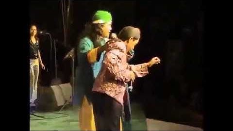 Didi Kempot - Sekonyong Konyong Koder ft. Enrique Ralim Suriname LIVE 2004
