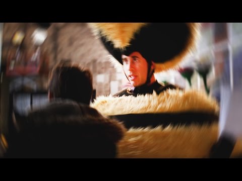 the-bee-movie-trailer-but-every-bee-is-replaced-with-the-live-action-trailer