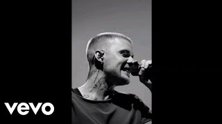 Justin Bieber - She Audio