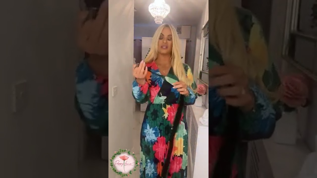 Long Dresses (1) - PoppyLane Clothing