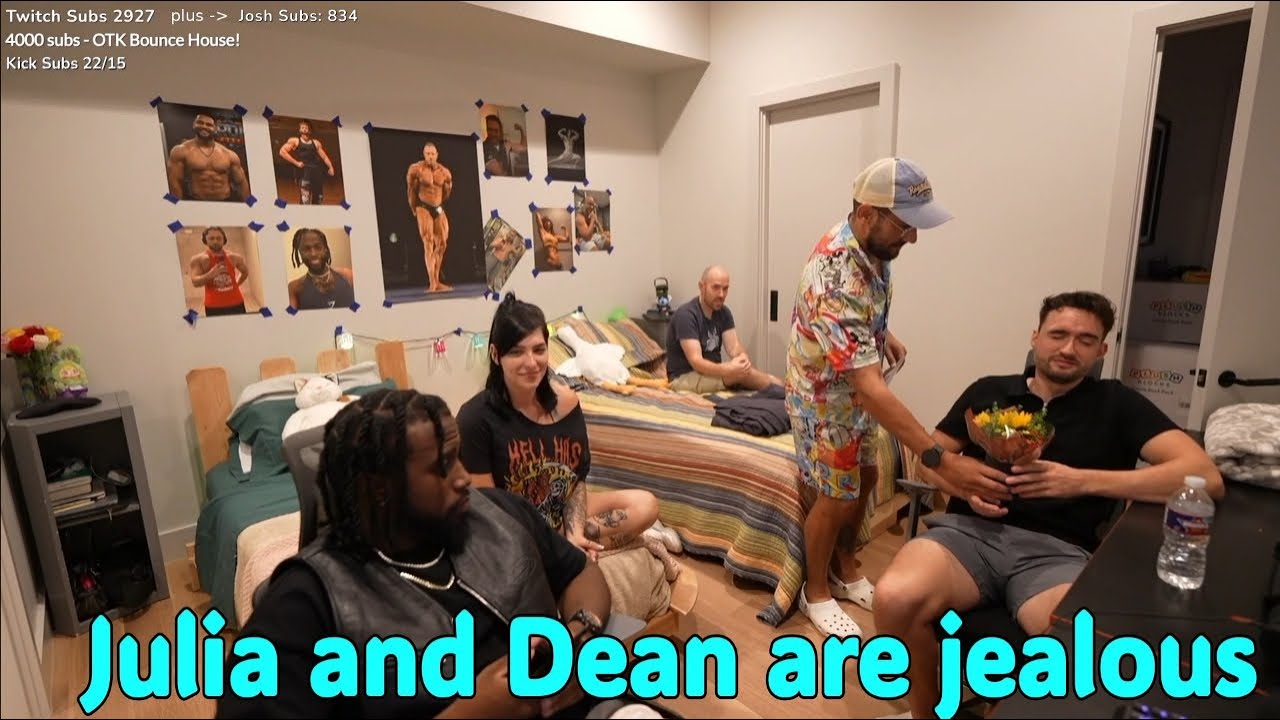 Джош дарит Артуру цветы в благодарность за его доброту и общение с ними.