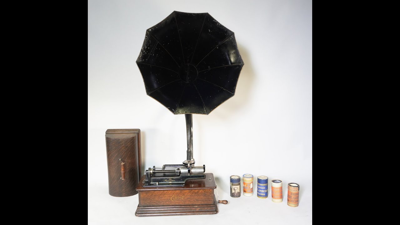 Edison Home phonograph met Cygnet hoorn