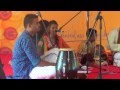 Mundi Mundi chanté par Oundjel Bhajans Goparla Jour de l'an Tamoul 5115 Villa Département