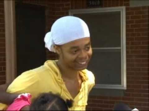 Overnight internet sensation Antoine Dodson reacts...