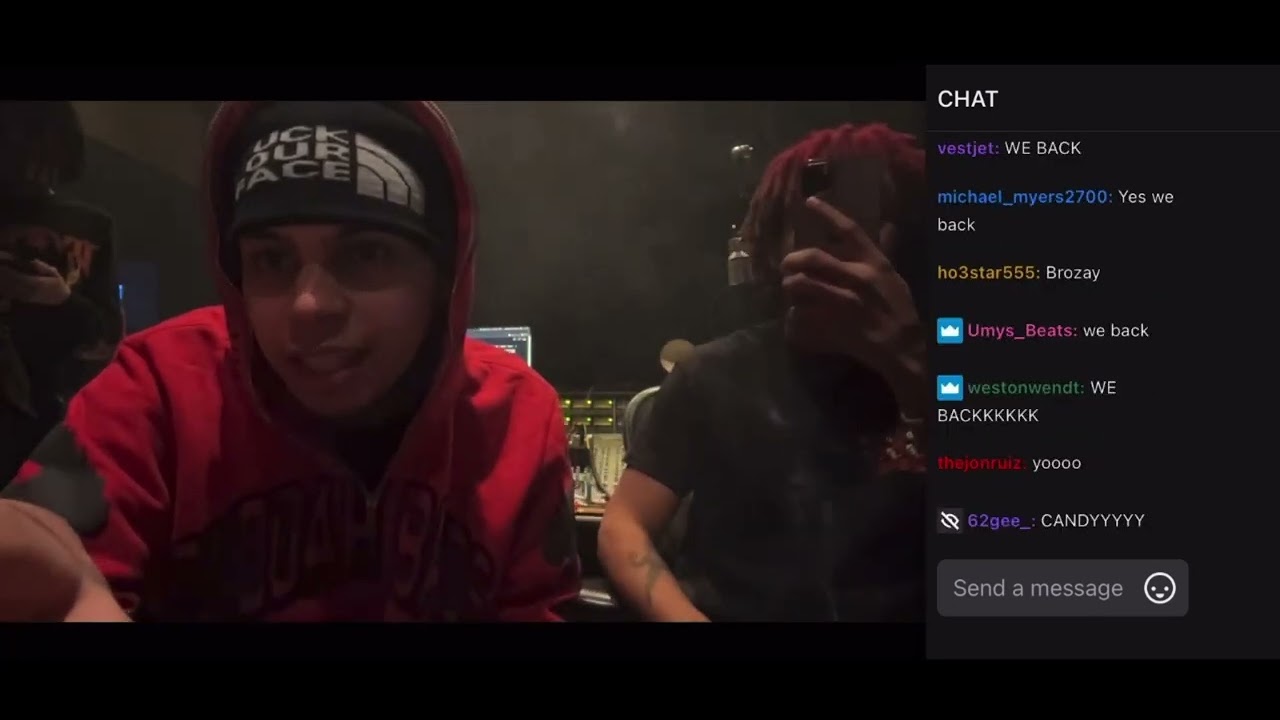 D Savage says he’s going to start streaming on Twitch more then plays ...