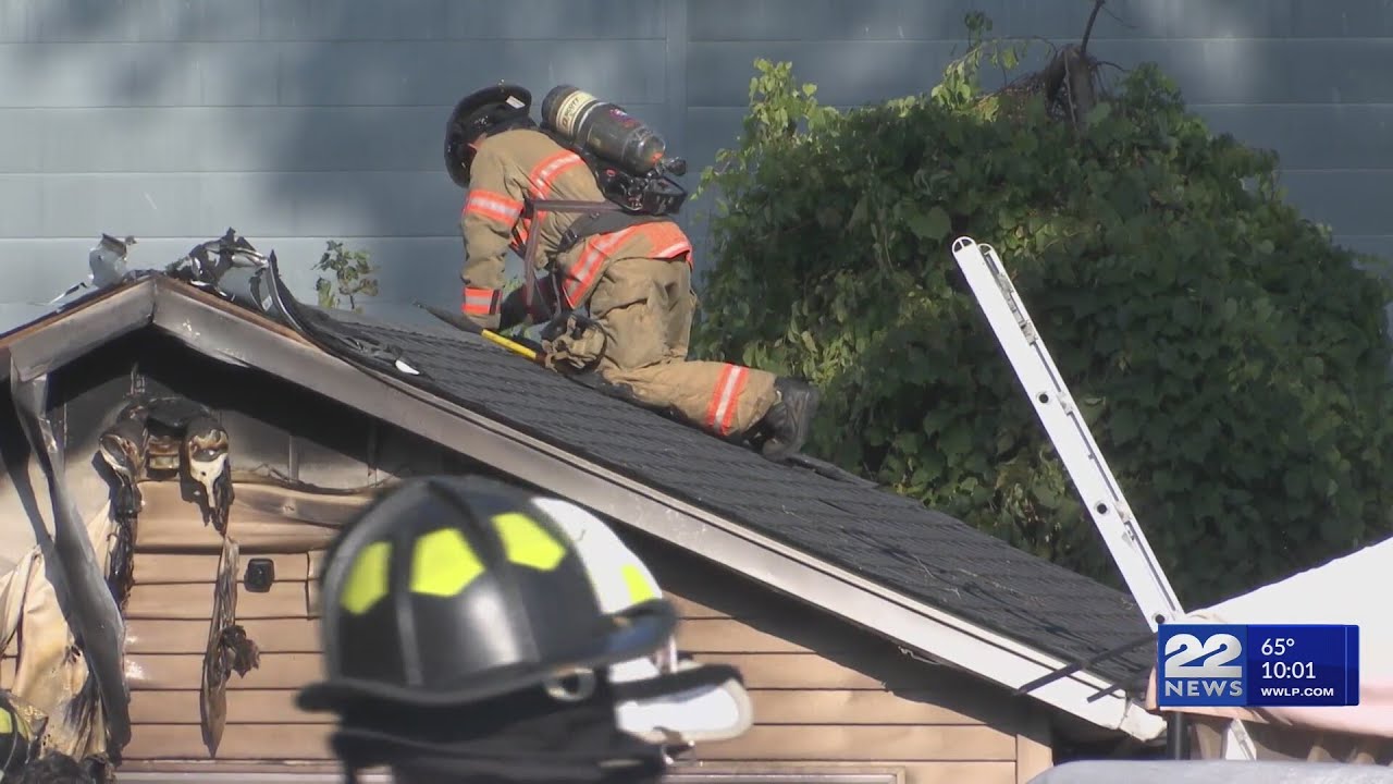 Holyoke crews put out garage fire on Taylor Street - YouTube