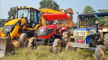 Jcb 3dx Eco Backhoe Loader Machine Loading Red Mud In Mahindra and Swaraj Tractor | Jcb and Tractor