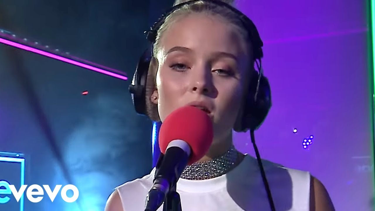 Zara Larsson - Too Good (Drake ft Rihanna cover in the Live Lounge) -  YouTube