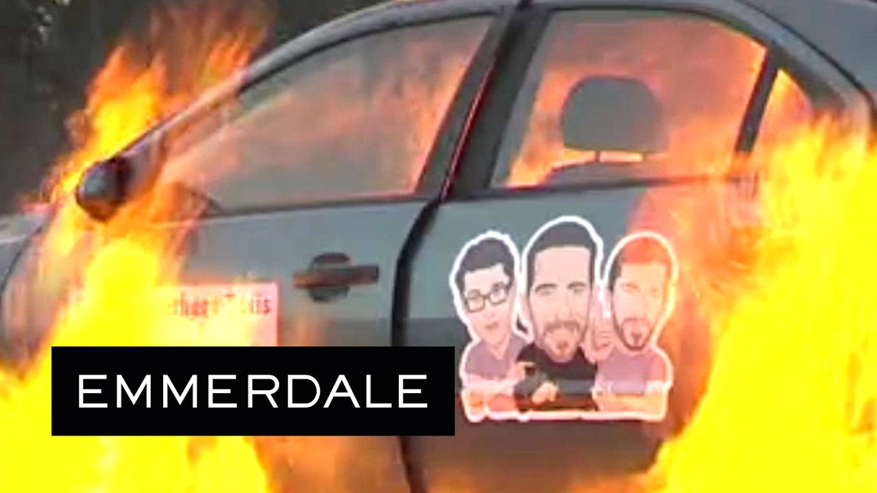 Emmerdale Who Torched the Barton Brothers Taxi? YouTube