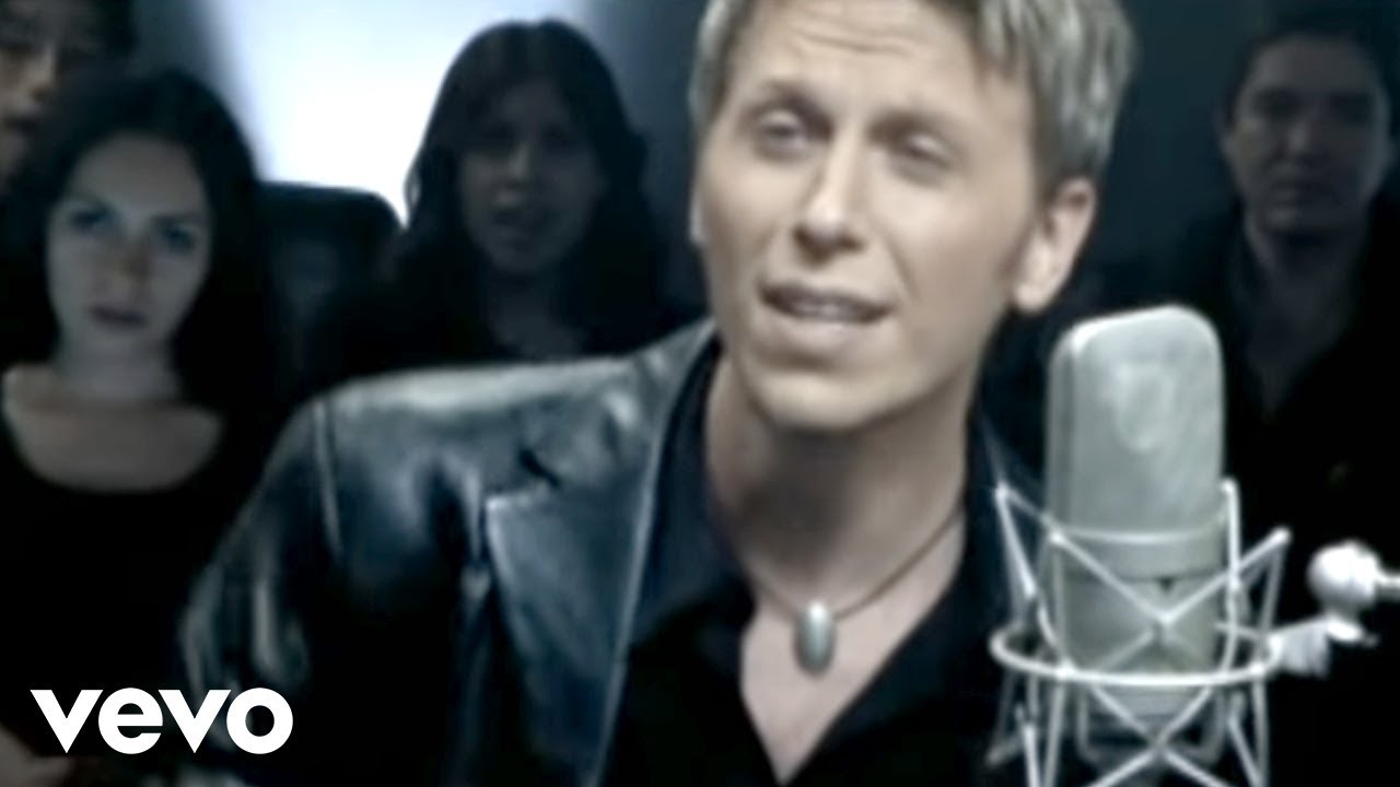 Sin Bandera Entra En Mi Vida Official Video YouTube Music