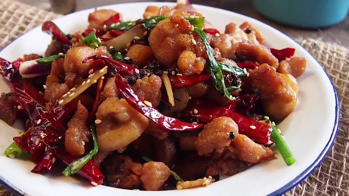 Easy Chinese Recipe: Sichuan Spicy Chicken 辣子鸡 Szechuan Style Recipe • Chinese Chicken Recipe - DayDayNews