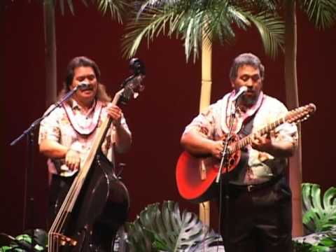 Hanalei Moon  - The Makaha Sons - Live At The Hawaii Theatre