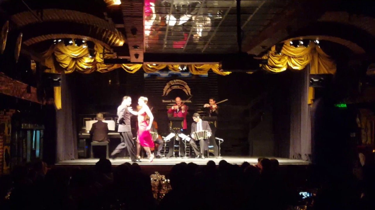 Ayse Gencalp y Agustín Agnez - Tierra Querida 