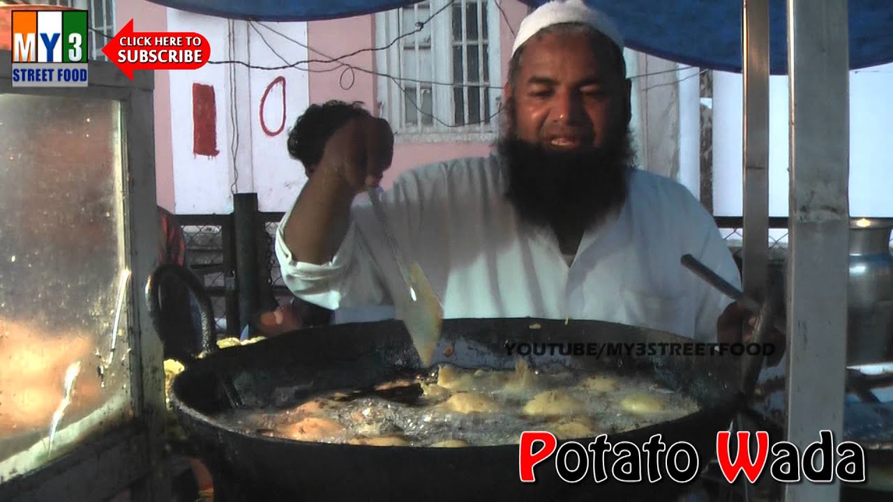 POTATO WADA |  AALU WADA | Kolhapuri Street food | World Street food street food | STREET FOOD