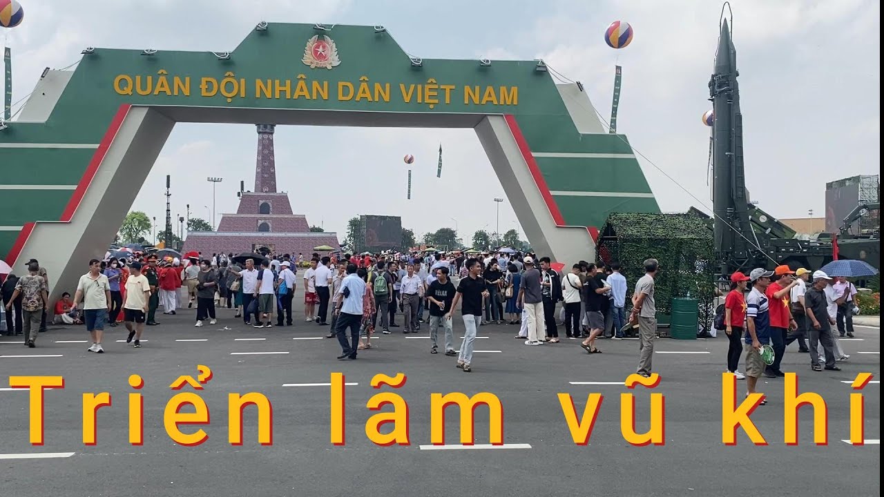 triển lãm vũ khí quân sự quốc gia tại trung tâm triển lãm