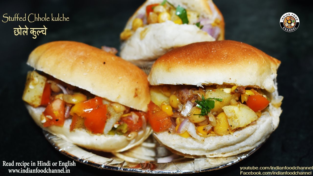 बाजार जैसे छोले कुल्चे-दिल्ली वाले छोले कुल्चे-Street Food-Matar Chole kulcha Recipe -Stuffed Kulcha | Indian Food Channel