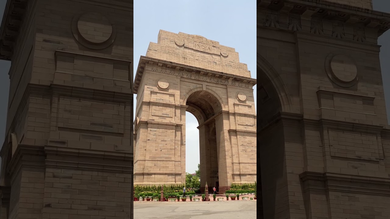 めちゃくちゃデカい。高さ42m。 #インド門 #indiagate