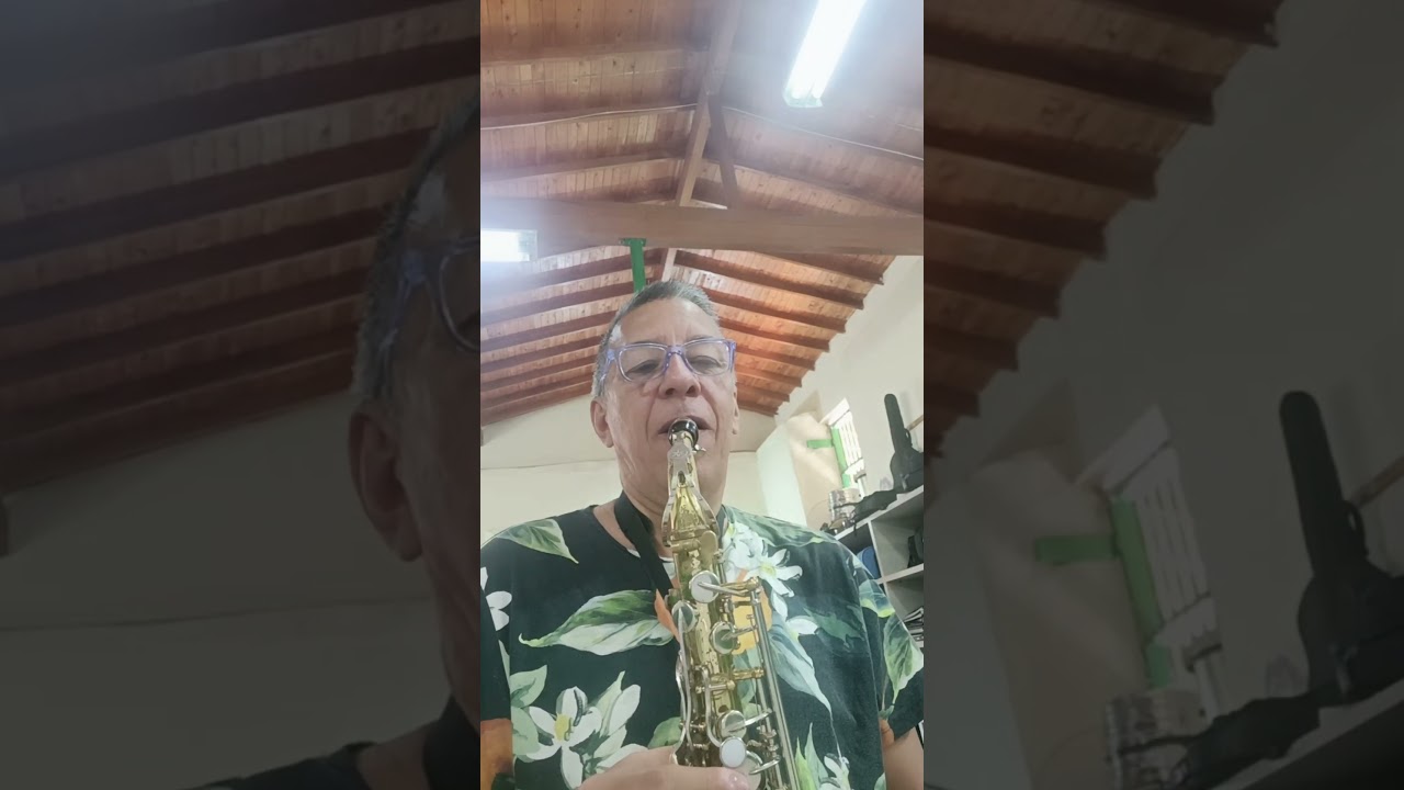 ¡Villada, vení toquemos! Gracias a Arley Andrés Orrego López por su paciencia por enseñarme a leer las notas musicales y aprender a tocar este, un instrumento que siempre he amado. Ahí voy, poco a poco.